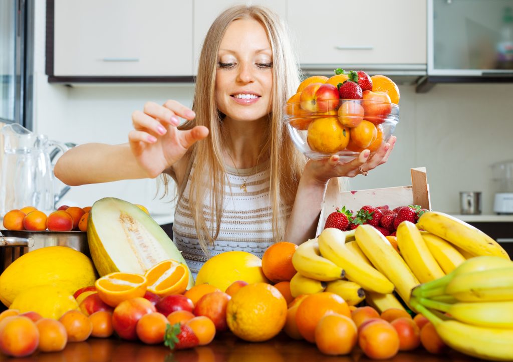 Diferencias entre comer fruta deshidratada y fruta fresca